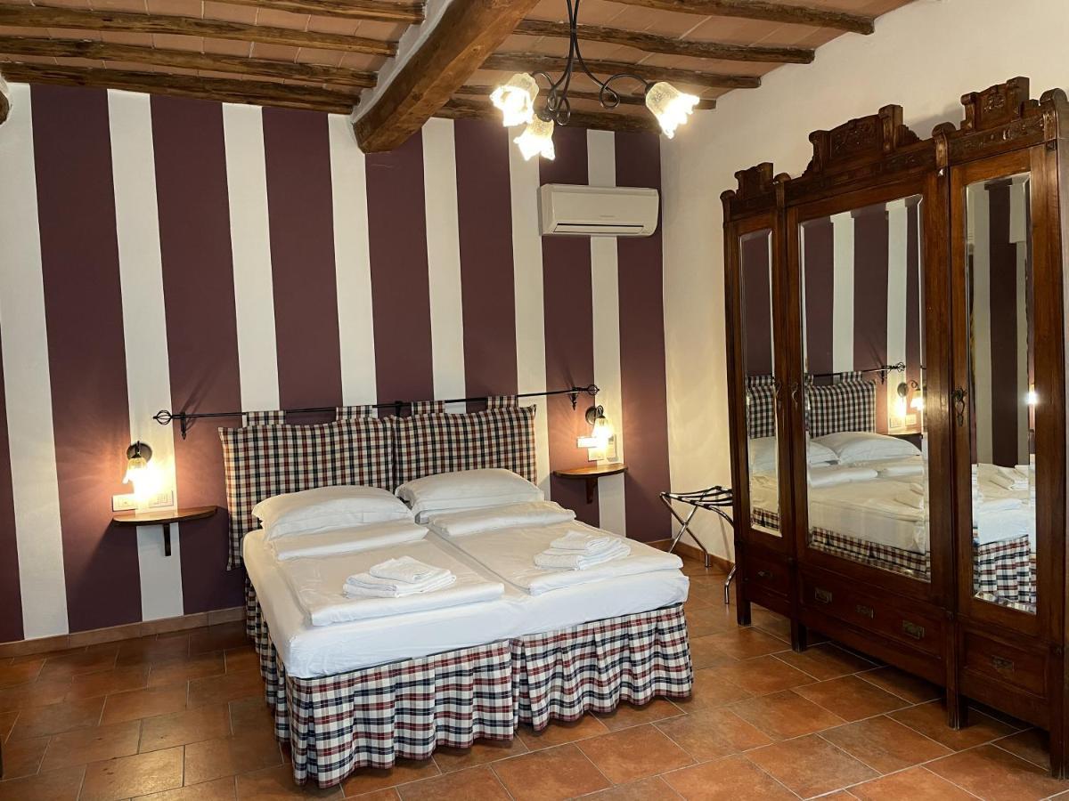 Agriturismo Il Poggiarello Sienne Extérieur photo