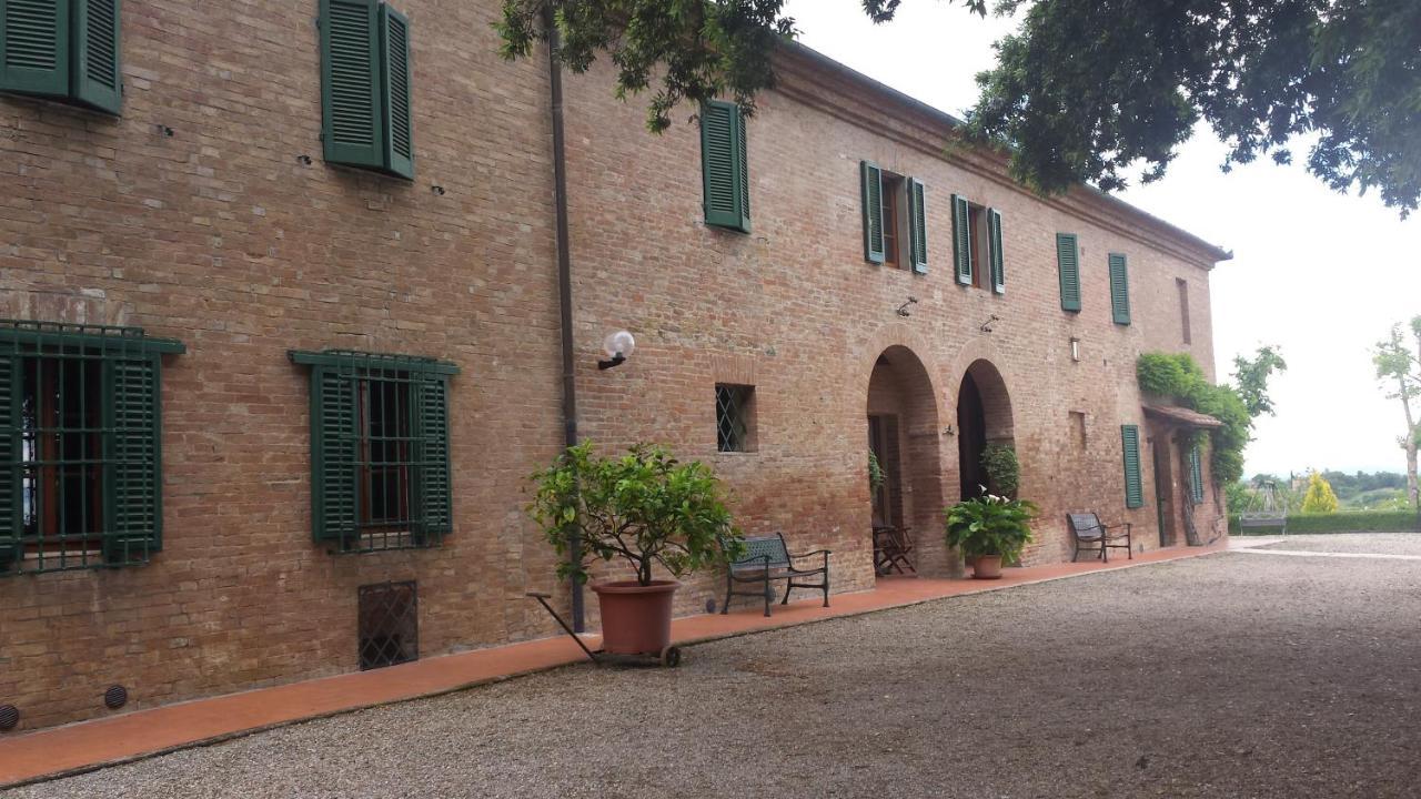 Agriturismo Il Poggiarello Sienne Extérieur photo